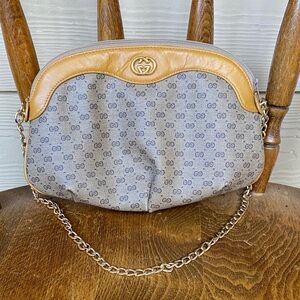 💛 Vintage Authentic Gucci GG Cosmetic Clutch | Gold Chain Strap